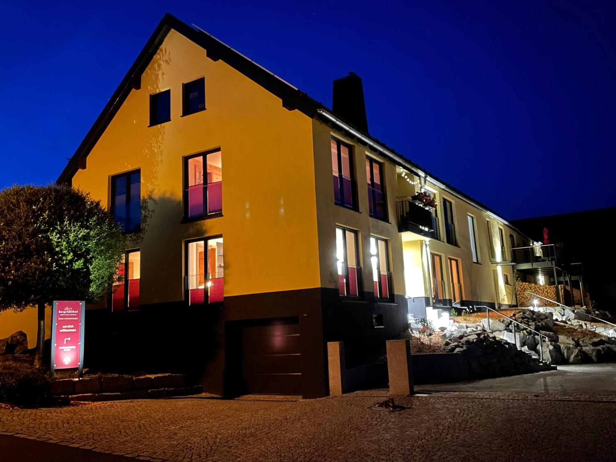 Chalet-Ferienwohnung Aehrenglueck, 70 Qm, Wellness/Fitness/Sauna - Bergroedelhof Feilitzsch Eksteriør billede
